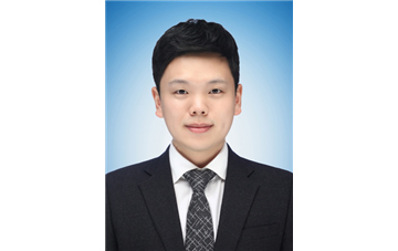 이주헌씨 인물사진