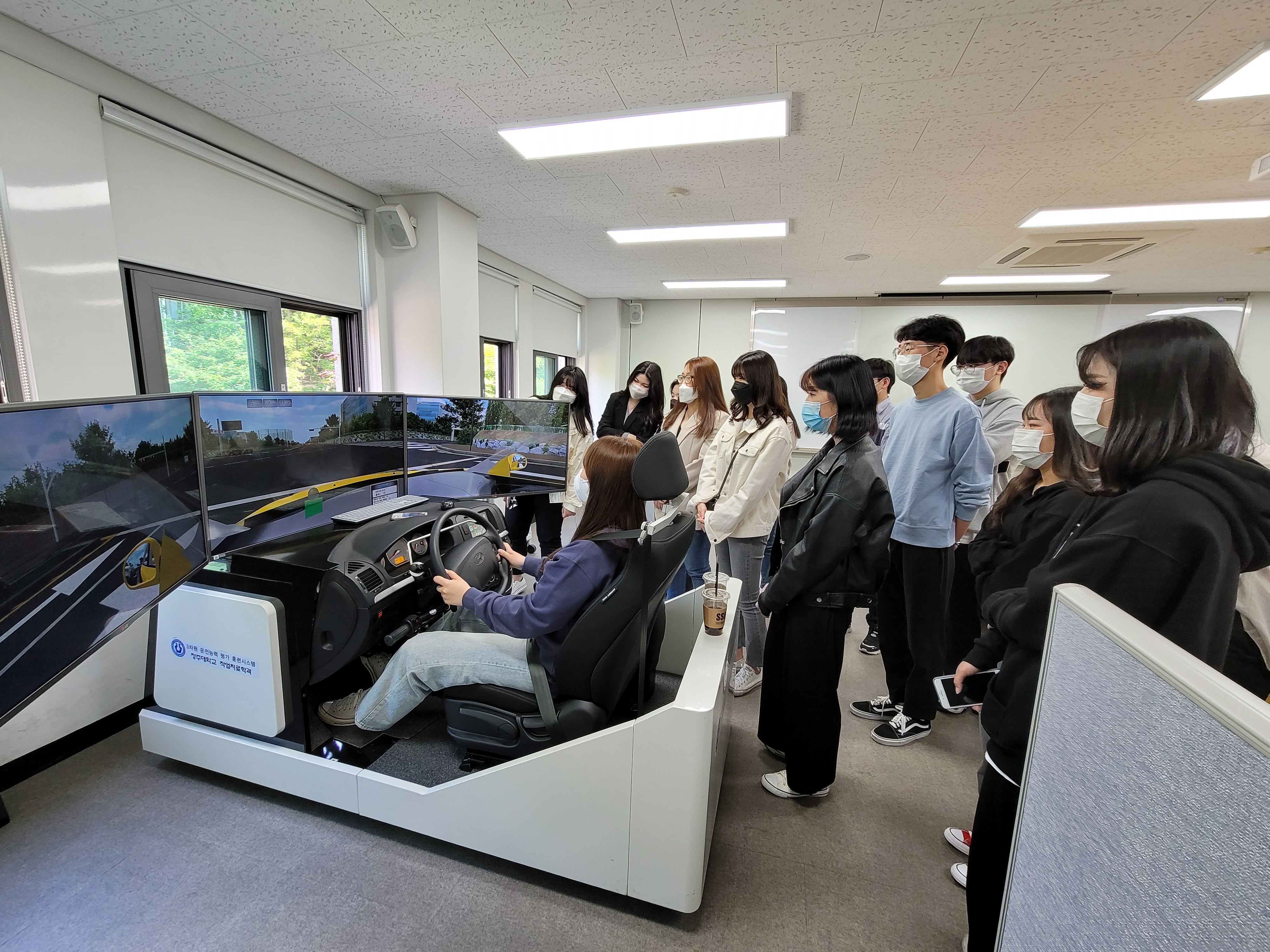 2021.05.03 신입생 대상 전공 치료기기 체험 학습 2번째 파일 - 자세한 내용은 본문 참조