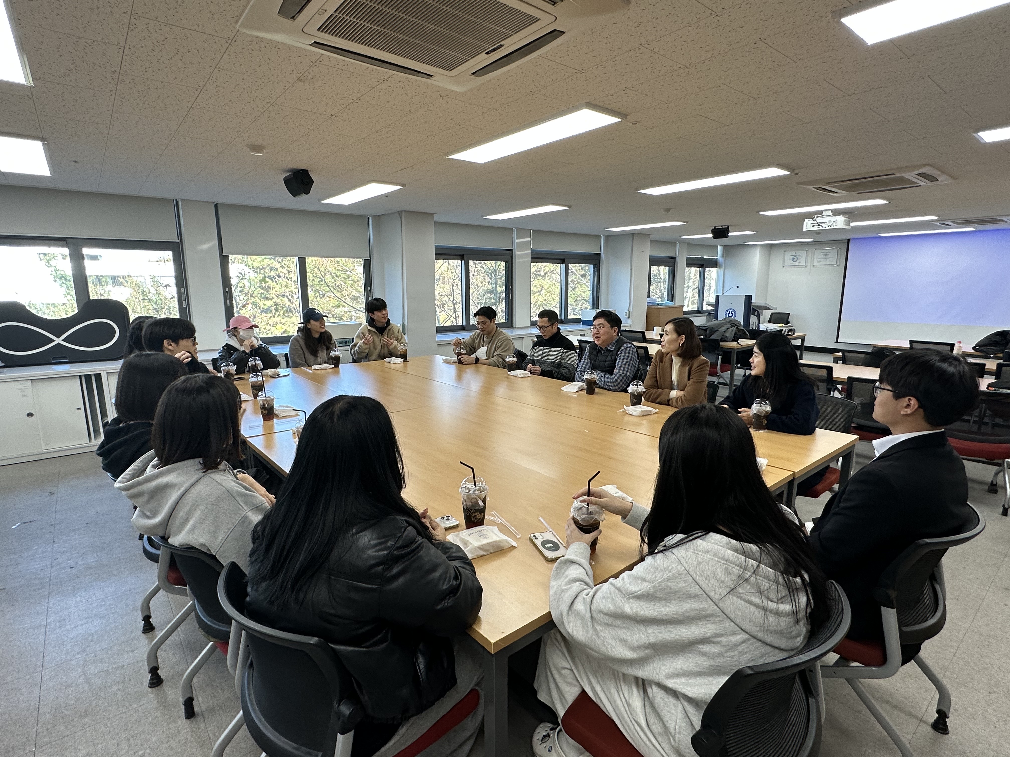 2023.11.21 작업치료학과 2,3학년 대상 대학 생활적응 프로그램 1번째 파일