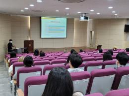 2021.05.11 파란지역 융복합 취업특강_청주삼성요양병원 박용재 실장님 이미지